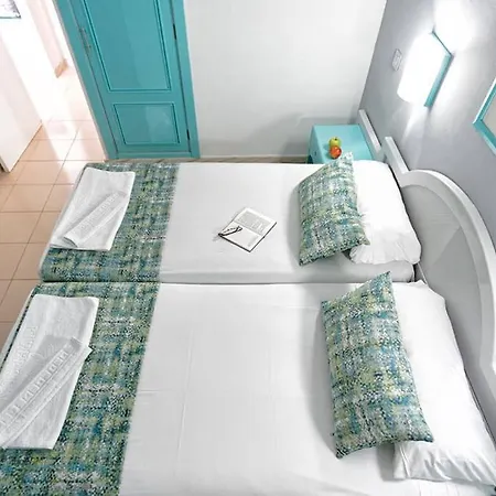 Veleros Apartment *